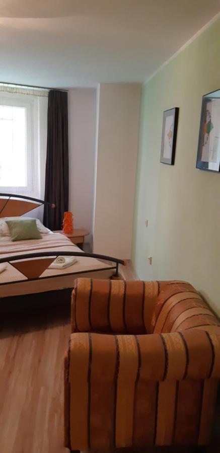 Apartments Olivia Пула Екстериор снимка