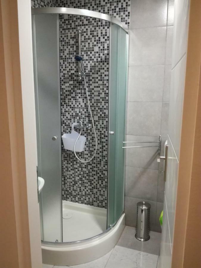 Apartments Olivia Пула Екстериор снимка