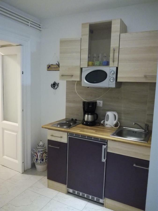 Apartments Olivia Пула Екстериор снимка